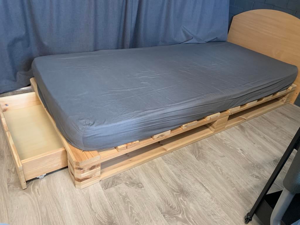 1 persoons bed (pallet),incl. Lade, Ophalen, 90 cm, Eenpersoons, Nieuw