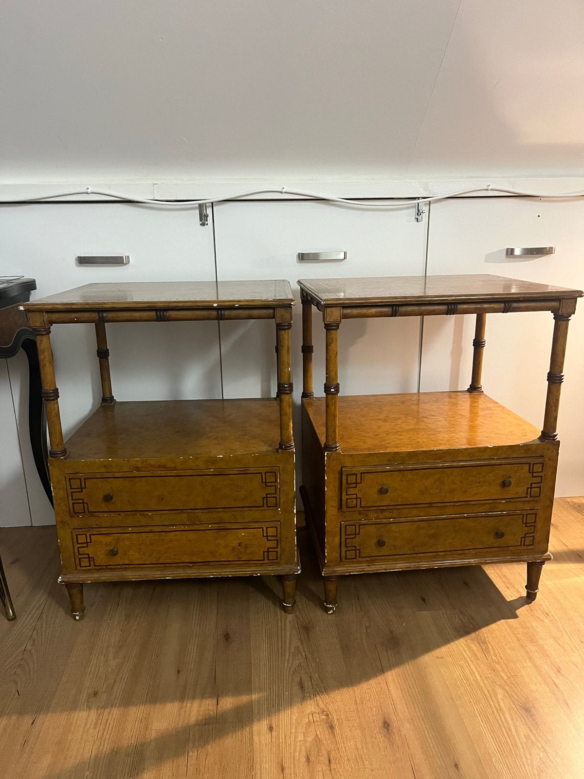 Set van 2 Vintage Bijzettafels met Lades, Ophalen