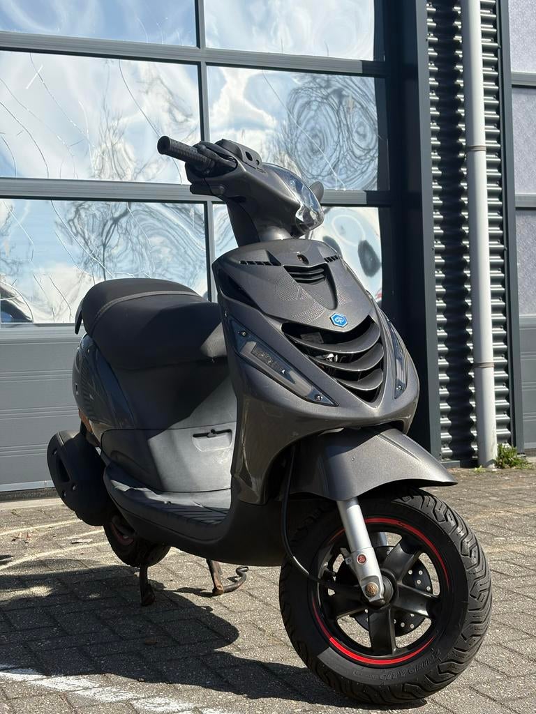 Piaggio Zip 2019, Ophalen, Gebruikt, Zip, 49 cc
