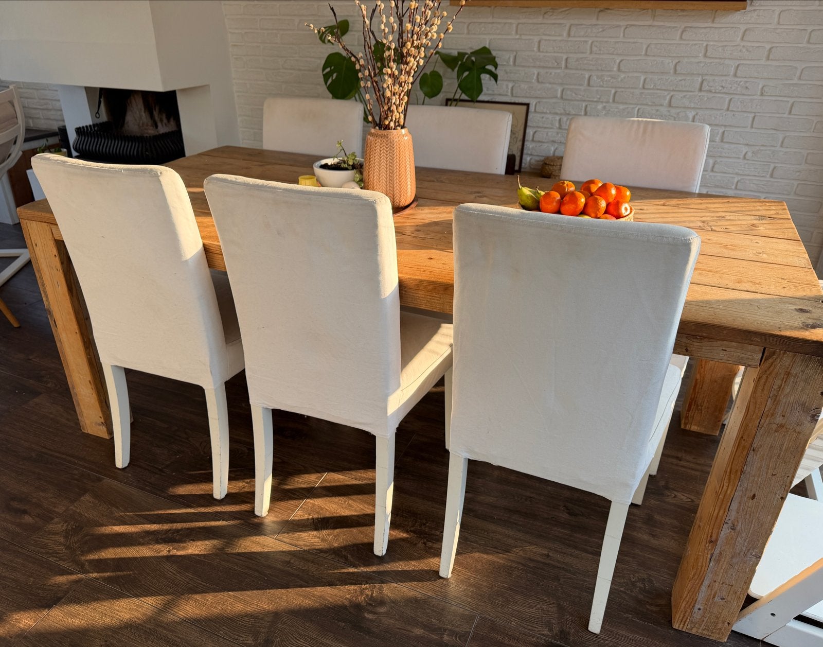 IKEA HENRIKSDAL stoelen met witte hoezen (6 stuks), Huis en Inrichting, Stoelen, Ophalen, Gebruikt, Drie, Wit
