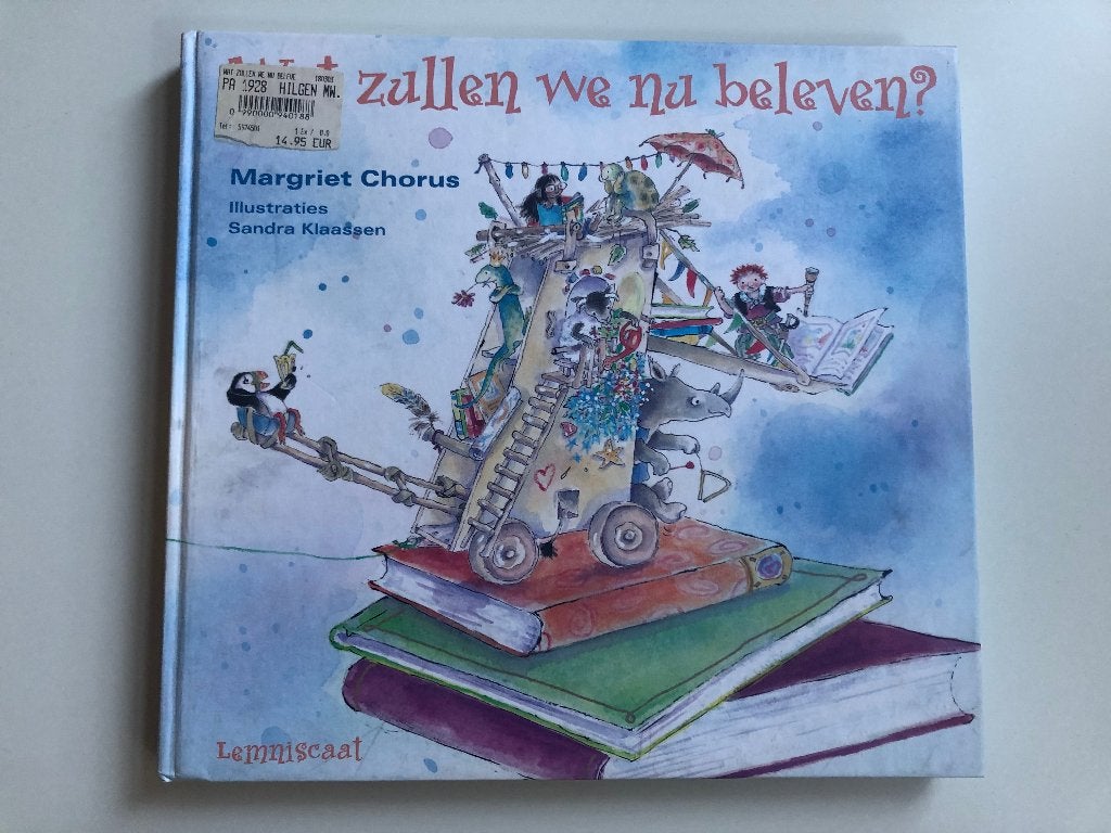 Wat zullen we nu beleven - Margriet Chorus, Ophalen of Verzenden, Zo goed als nieuw, Fictie algemeen
