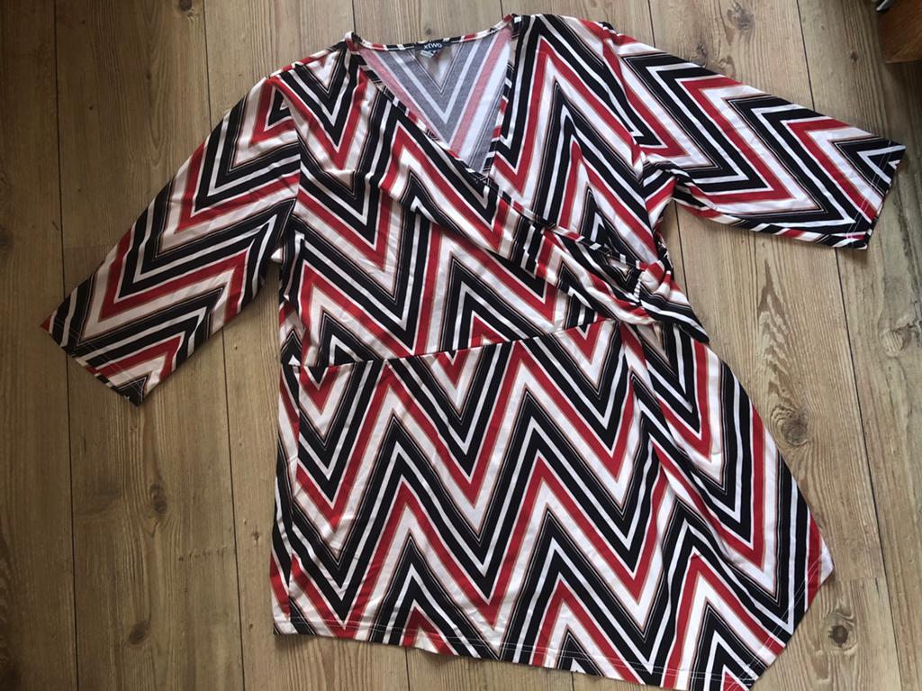 leuk tuniek rood/ecru/zwart/bruin maat 48 X-two, Ophalen of Verzenden, Zo goed als nieuw, Maat 46/48 (XL) of groter, Overige kleuren