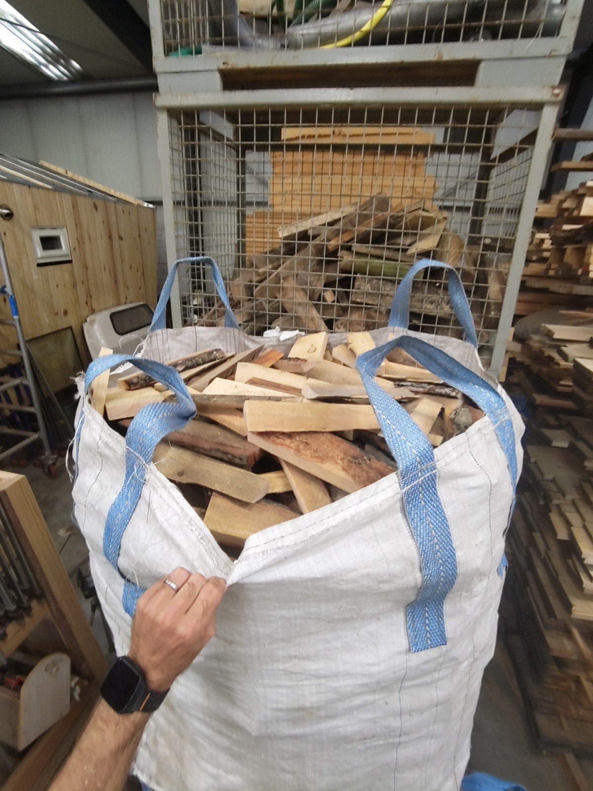 Droog brandhout en vers eikenhout - Big bag of bundels, Minder dan 3 m³, Ophalen of Verzenden, Eikenhout, Blokken