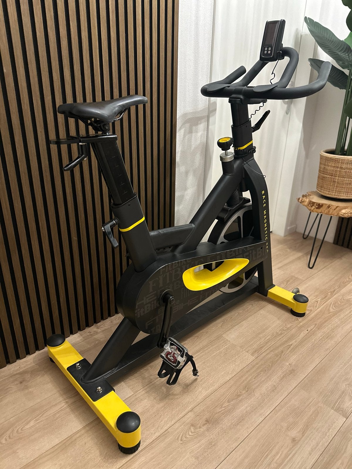 FitBike Race Magnetic Pro Spinningfiets, Sport en Fitness, Ophalen, Spinningfiets, Zo goed als nieuw, Metaal