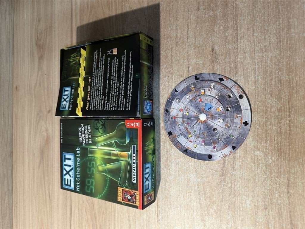 Exit het geheime lab - S7094, Verzenden, Zo goed als nieuw