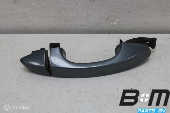 Portiergreep rechts LX7R Seat Leon 5F 5G0837206, Gebruikt