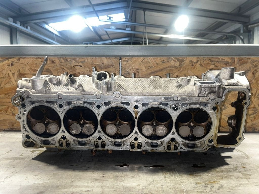 BMW M5 v10 s85b50 cilinderkoppen, Auto-onderdelen, Motor en Toebehoren, Gebruikt, Ophalen of Verzenden, J.vaandering@delta.nl