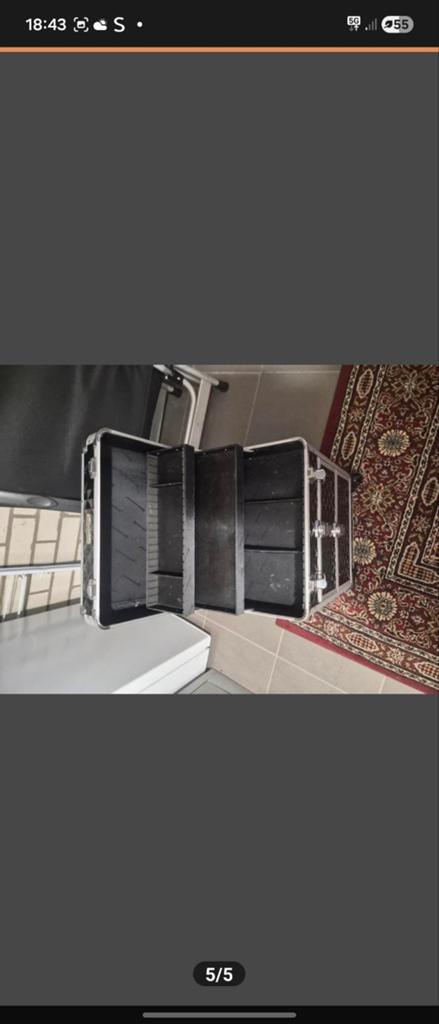 2 prachtige kapperkoffers / visagie koffers, Ophalen, Gebruikt, Zwart, Met slot