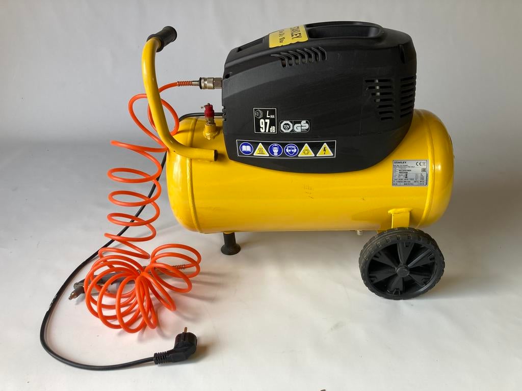 STANLEY Compressor D200/10/24, Doe-het-zelf en Verbouw, Compressors, Zo goed als nieuw, 6 tot 10 bar, Minder dan 25 liter, Minder dan 200 liter/min