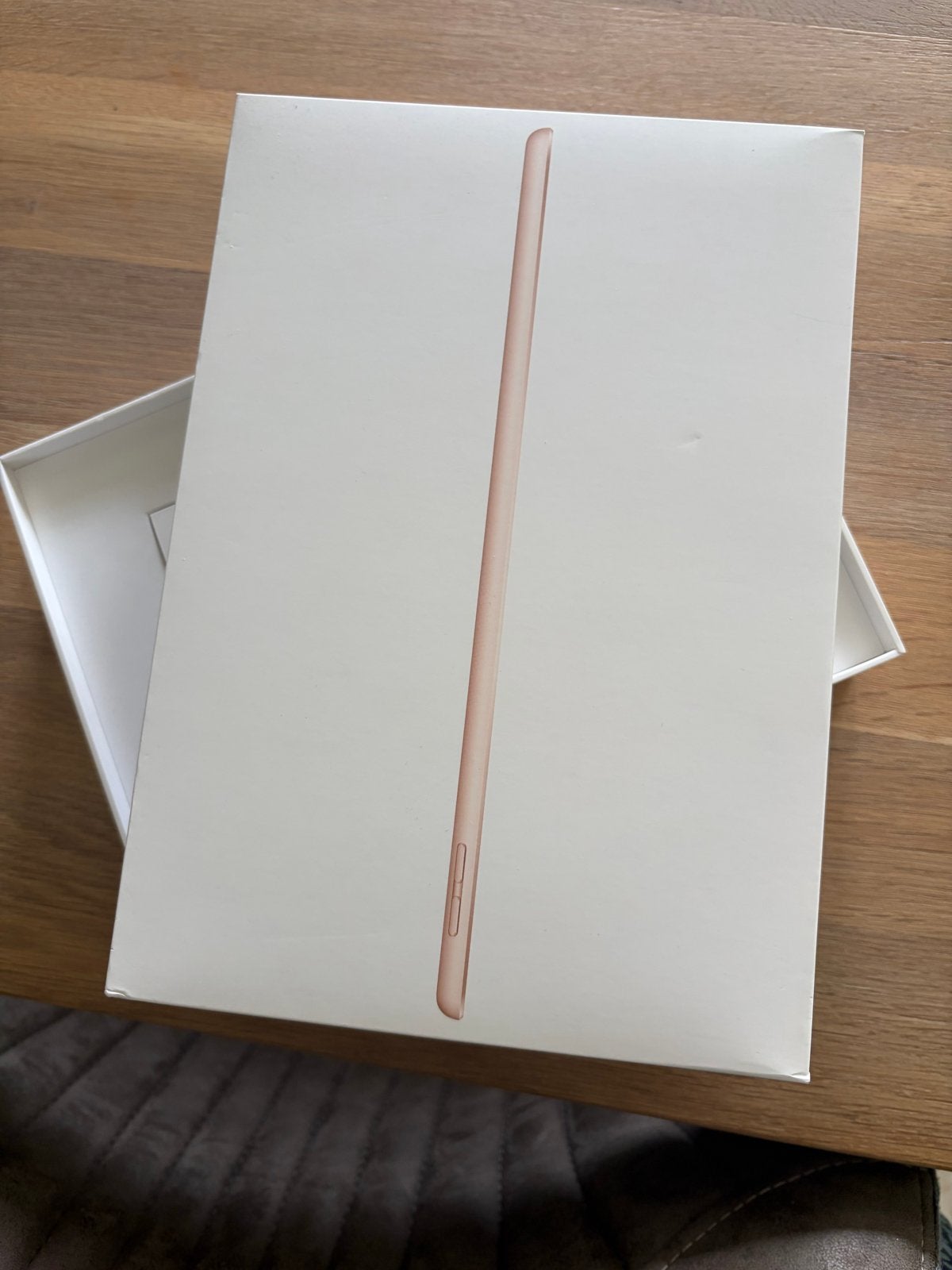 iPad (8e Gen) 10.2 inch 128GB Wifi Goud (2020) A2270, Computers en Software, Apple iPads, 10 inch, Apple iPad, Ophalen of Verzenden