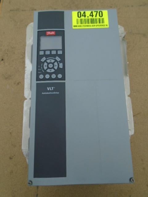 #04470 Danfoss vlt FC-301P2K2T4E55 frequentie regelaar., Hobby en Vrije tijd, Elektronica-componenten, Ophalen of Verzenden, Nieuw