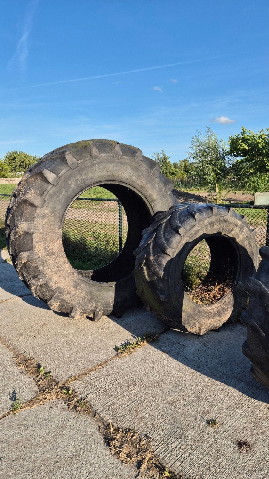 1 stuks tractorbanden ter decoratie oid, Ophalen, Gebruikt