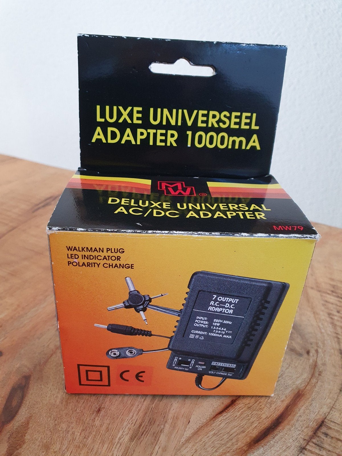 Luxe Universele AC/DC Adapter 1000mA,MW79,met diverse voltag, Ophalen of Verzenden, Gebruikt