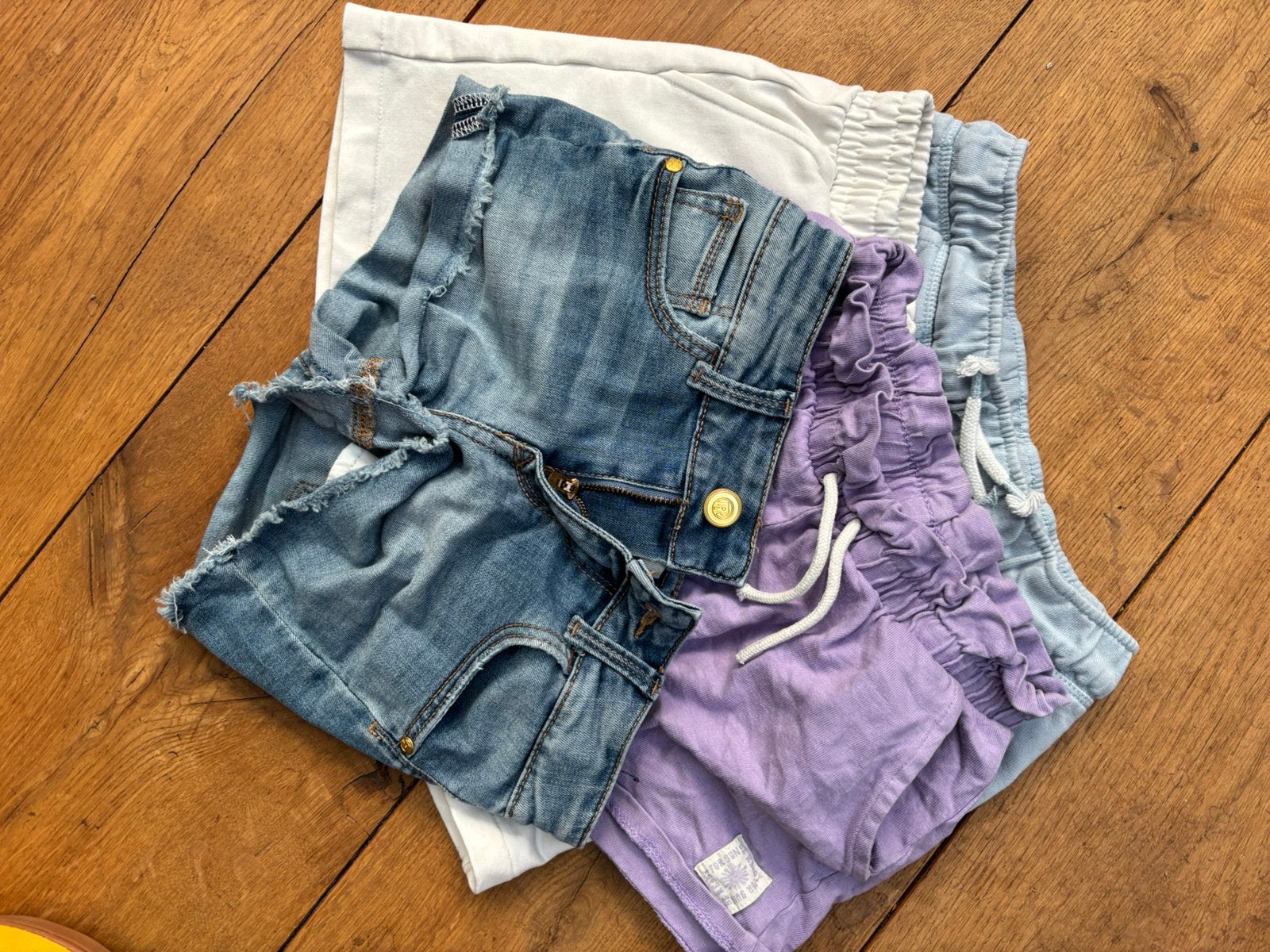 4 korte broeken 134-140, Kinderen en Baby's, Kinderkleding | Maat 134, Ophalen, Gebruikt, Meisje, Broek