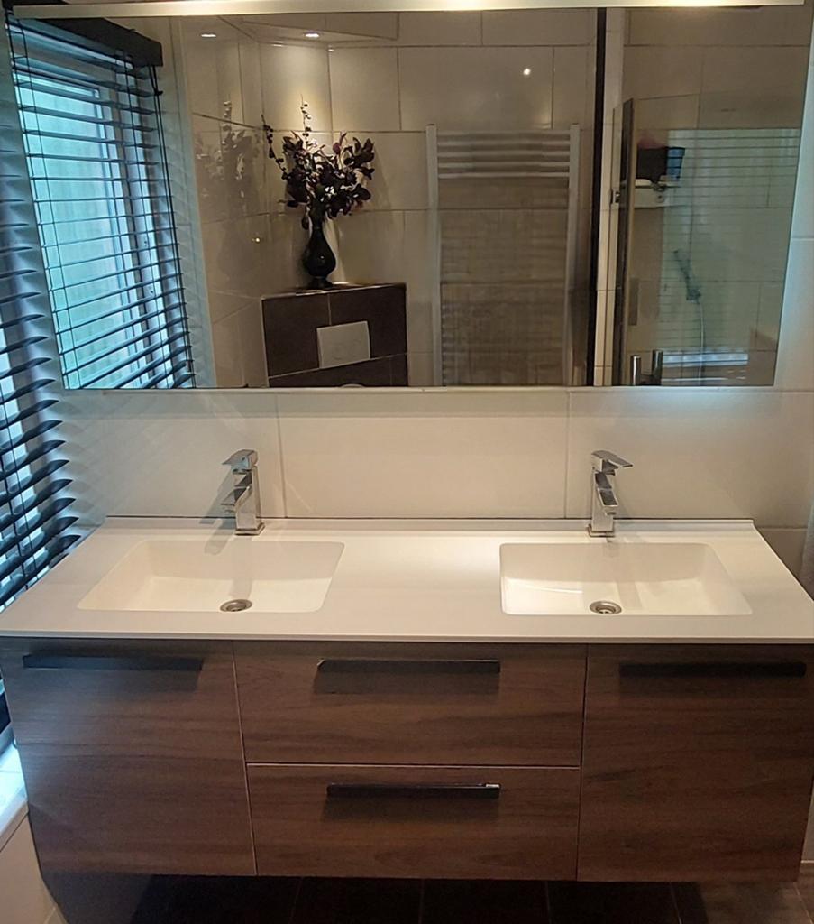 Badkamerspiegel 160 cm met meubel, Huis en Inrichting, Woonaccessoires | Spiegels, Ophalen of Verzenden, Rechthoekig, 125 cm of meer
