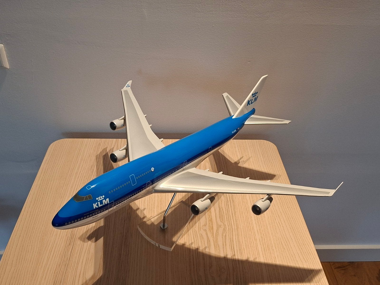 KLM Boeing 747-400 schaalmodel 1:100, City of Bangkok, Ophalen, Zo goed als nieuw, 1:72 tot 1:144, Overige merken