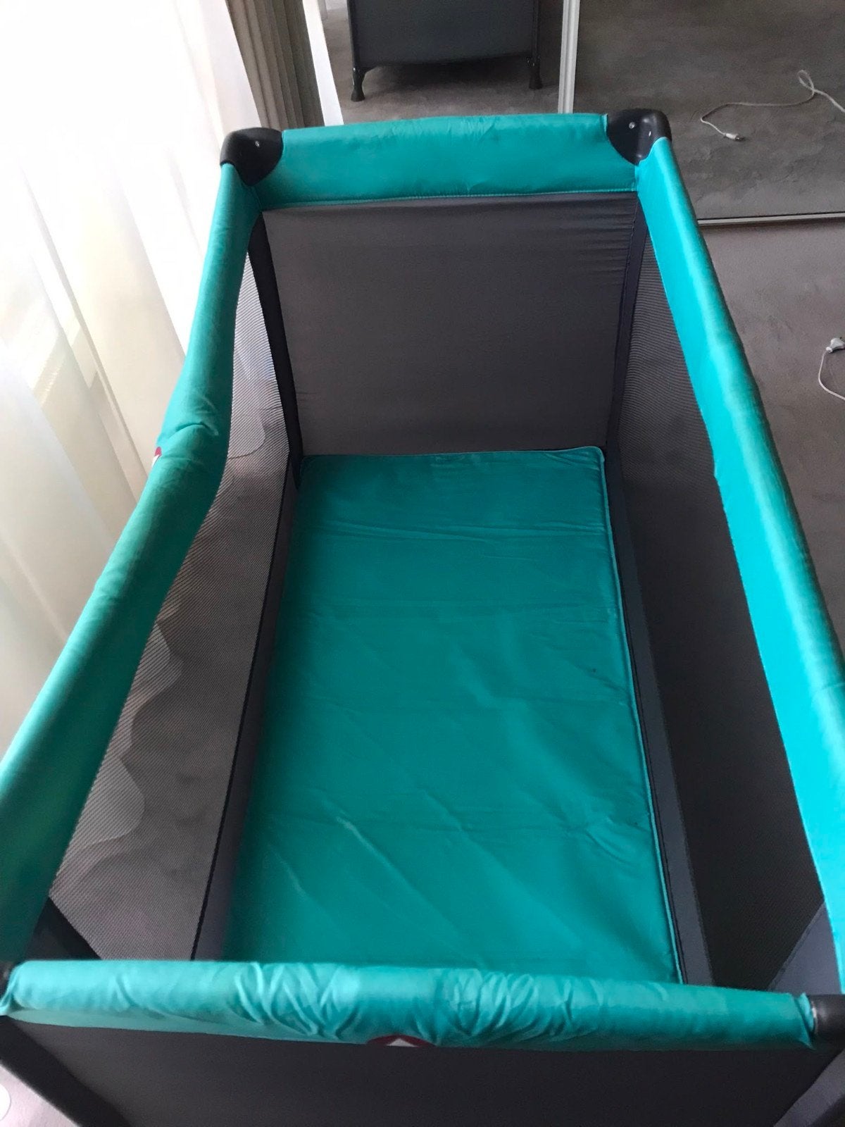 Als Nieuw ! Topmark Campingbed incl.matras, Kinderen en Baby's, Ophalen, Zo goed als nieuw, Reisbedje
