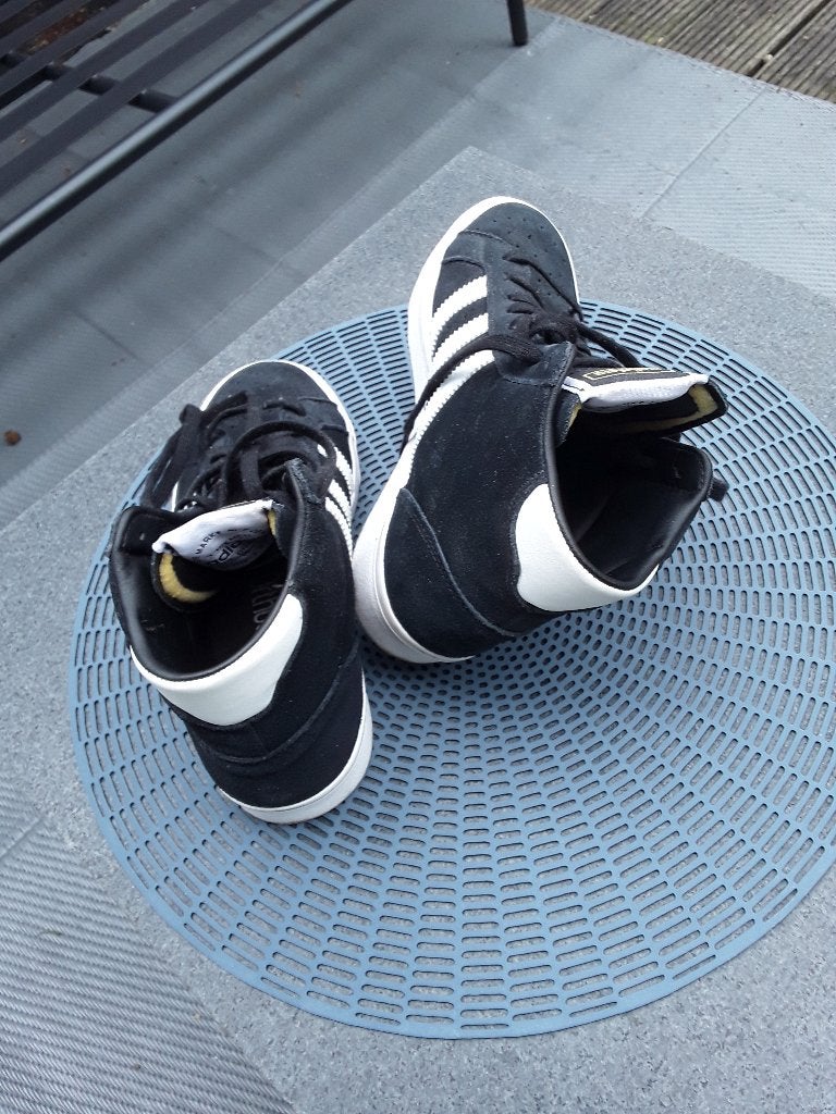 Mooie half hoge zwarte Adidas maat 36, Ophalen, Adidas, Zwart, Sneakers of Gympen