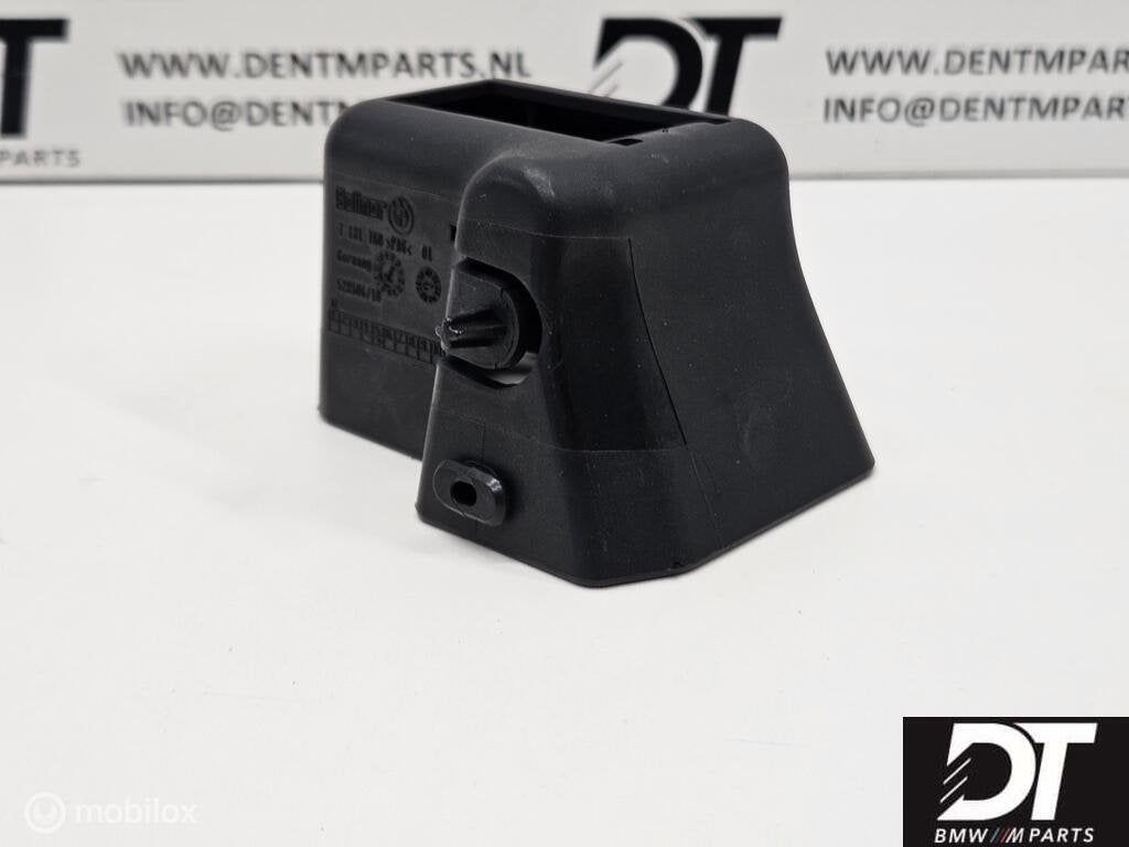 Bracket f. hazard warn. triangle BMW E90 E92 51477131760, Nieuw, Ophalen of Verzenden