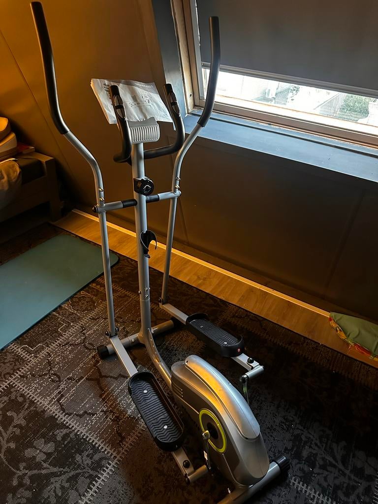 Virtufit Crosstrainer - Nieuw met factuur, Sport en Fitness, Fitnessapparatuur, Ophalen, Benen, Nieuw, Crosstrainer