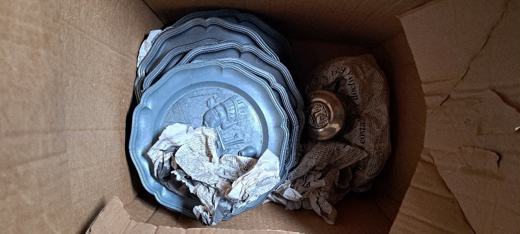 doos met tinnen woonaccessoires, Antiek en Kunst, Antiek | Tin, Ophalen