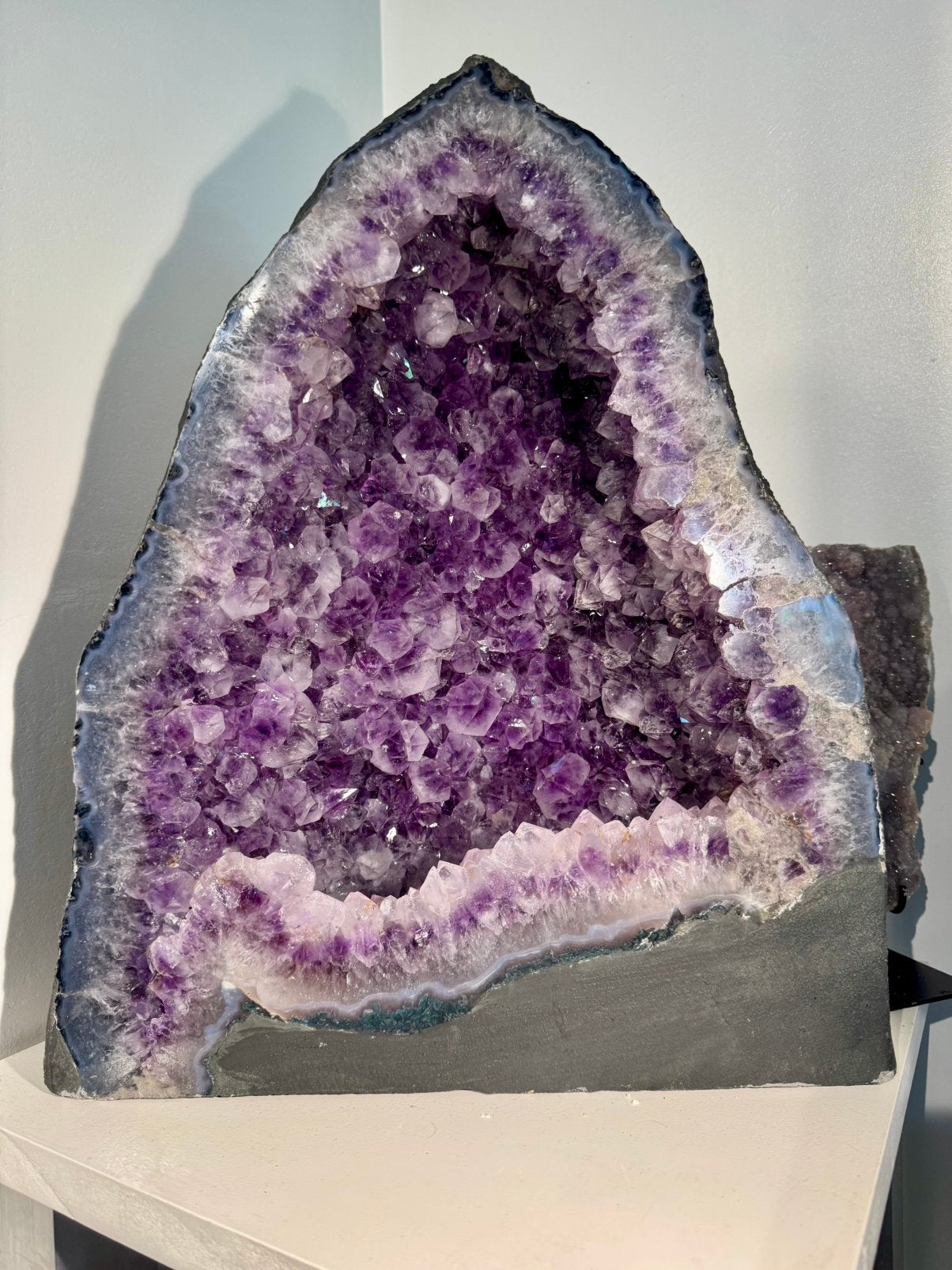 Amethist geode, Verzamelen, Mineralen en Fossielen, Ophalen of Verzenden