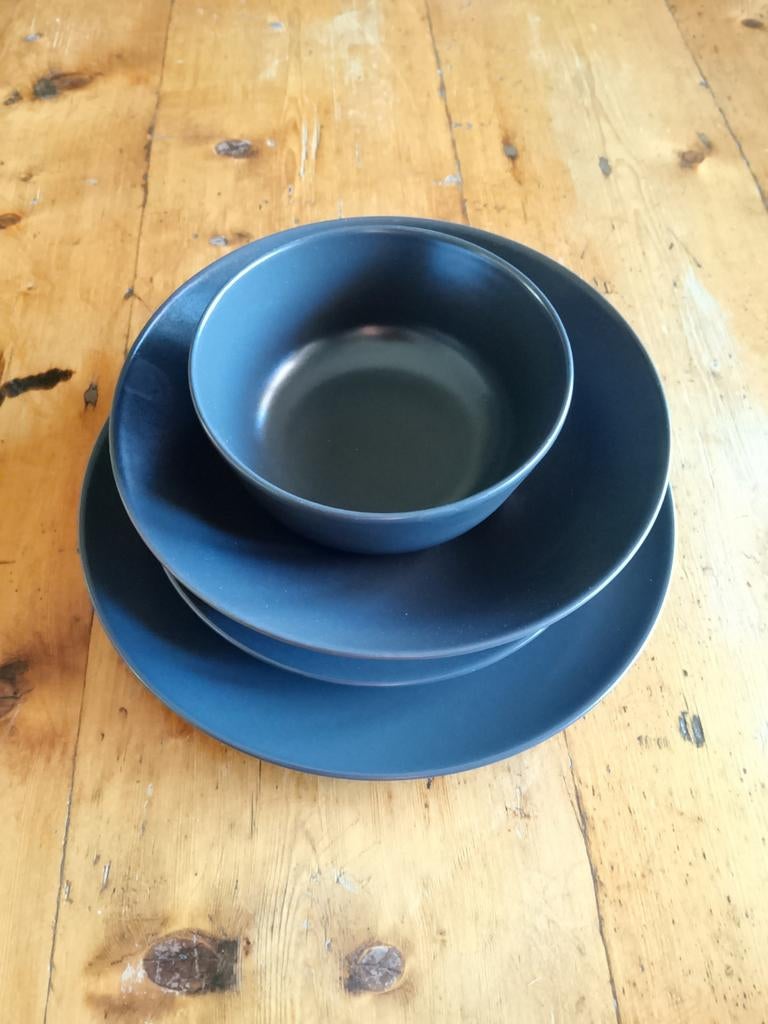 IKEA zwart / antraciet servies - 4+ personen, Ophalen, Gebruikt, Effen, Bord(en)
