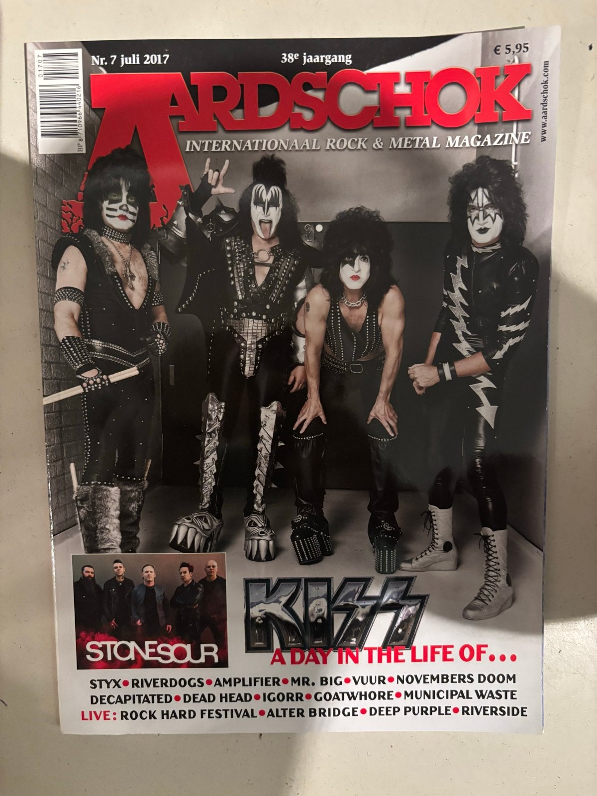 Aardschok Magazine - Juli 2017 - KISS Cover, Ophalen of Verzenden, Zo goed als nieuw, Overige typen