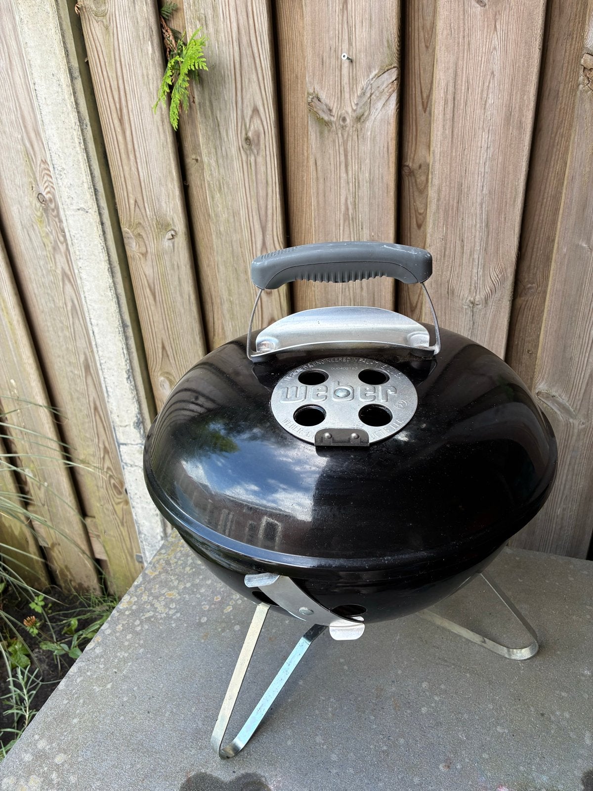 Weber Smokey Joe Premium Houtskoolbarbecue, Ophalen, Zo goed als nieuw