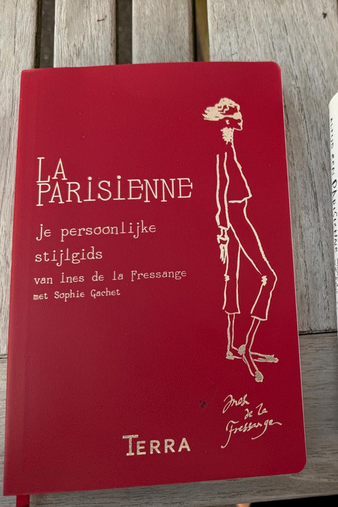 Ines de la Fressange - La Parisienne parijs paris, Ophalen of Verzenden, Zo goed als nieuw, Mode algemeen, Ines de la Fressange
