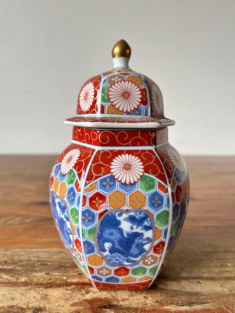 Dekselvaas / Urn - Imari - Porselein - Japan, Antiek en Kunst, Ophalen of Verzenden