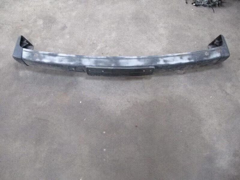 BUMPER VOOR Volkswagen Transporter T3 (01-1979/07-1992), Gebruikt, Berliner Ring 2 38440 Wolfsburg, DE, Volkswagen AG, Ophalen of Verzenden