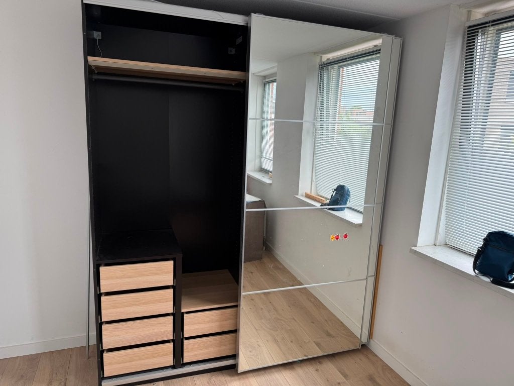 Kledingkast met spiegeldeuren – 200 x 230 x 59 cm, Overige materialen, Gebruikt, 200 cm of meer, 200 cm of meer