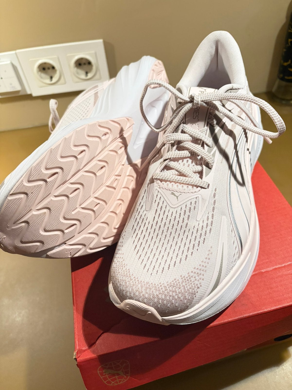 Puma Maxima pro sneakers rose maat 40 NIEUW, Nieuw, Ophalen of Verzenden, Sneakers of Gympen, Roze