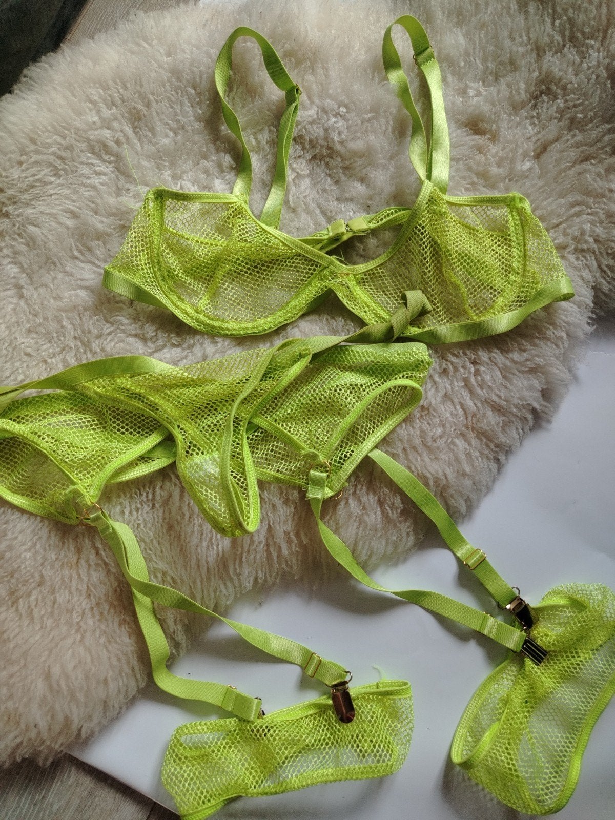 Neon Groen Lingerie Setje Maat L, Ophalen of Verzenden, Groen, Setje