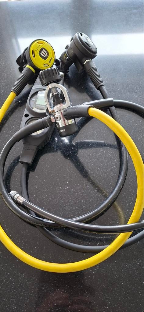 Volledige automaten set Mares met Suunto console, Ophalen of Verzenden, Gebruikt