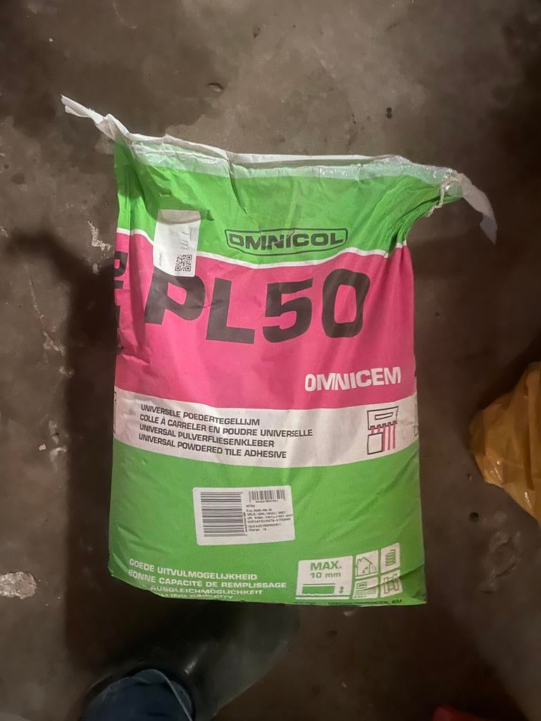 1 zak Omnicol PL50 Flex Tegellijm 25kg Grijs, Doe-het-zelf en Verbouw, Tegels, Nieuw, Overige typen, Overige materialen, 60 cm of meer