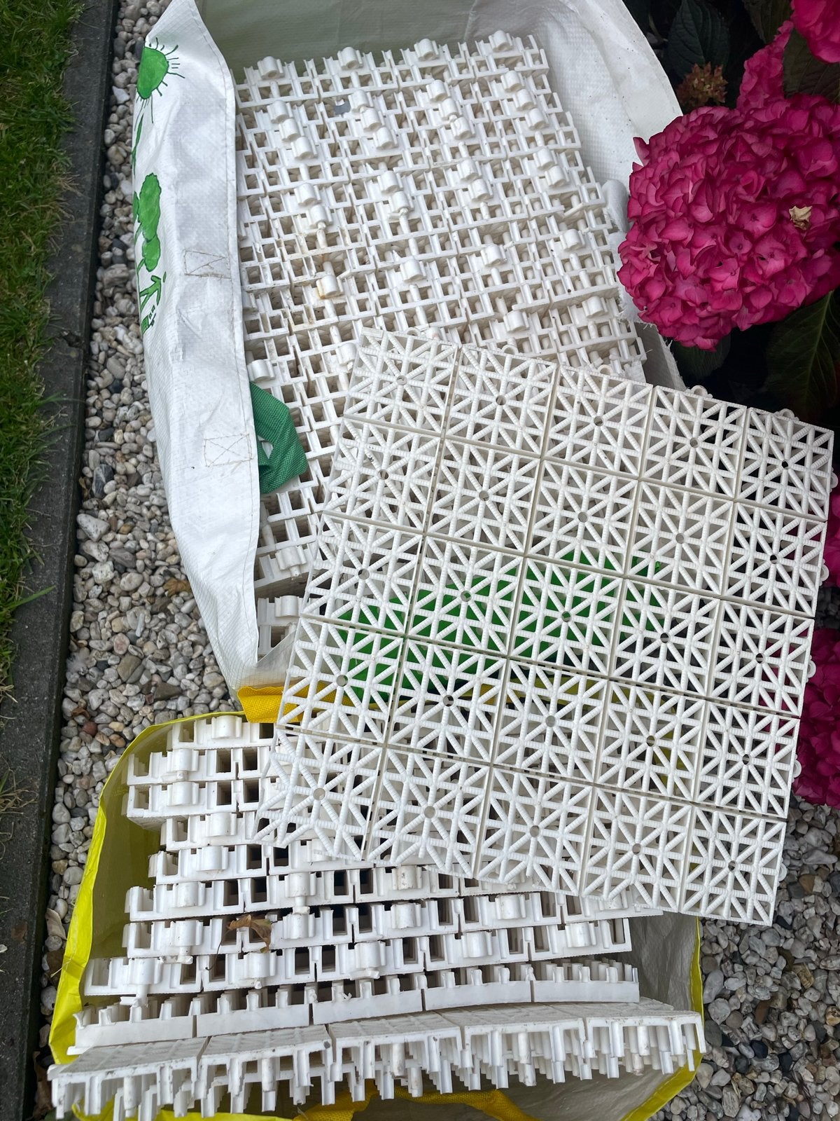 Witte kunststof tegels voor terras of balkon, Tuin en Terras, Overige Tuin en Terras, Gebruikt, Ophalen