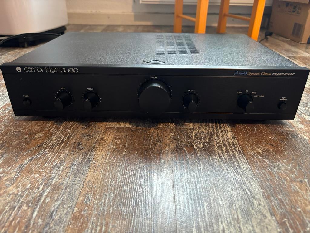 Cambridge Audio A1 Mk3 Special Edition, Gebruikt, 60 tot 120 watt, Stereo, Ophalen