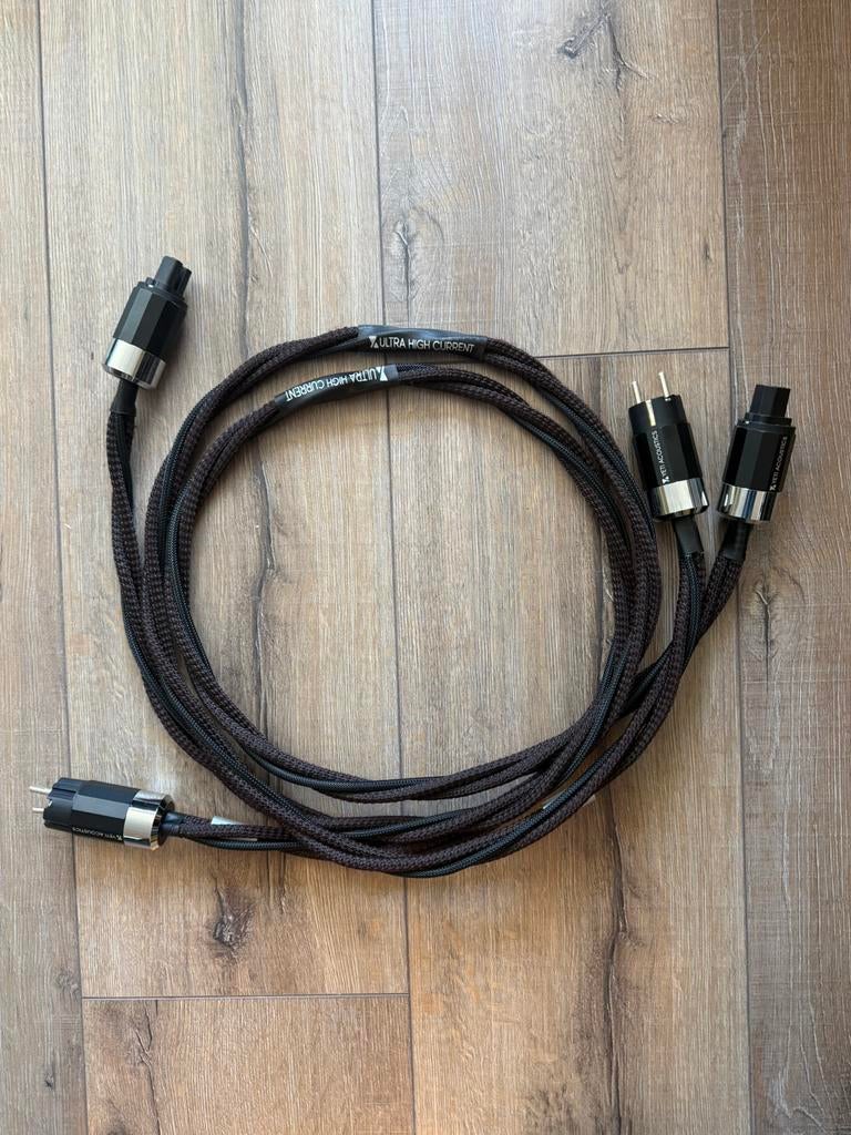 Yeti Ultra High current powercable 1.5m zgan., Audio, Tv en Foto, Audiokabels en Televisiekabels, Yeti acoustics, Ophalen of Verzenden