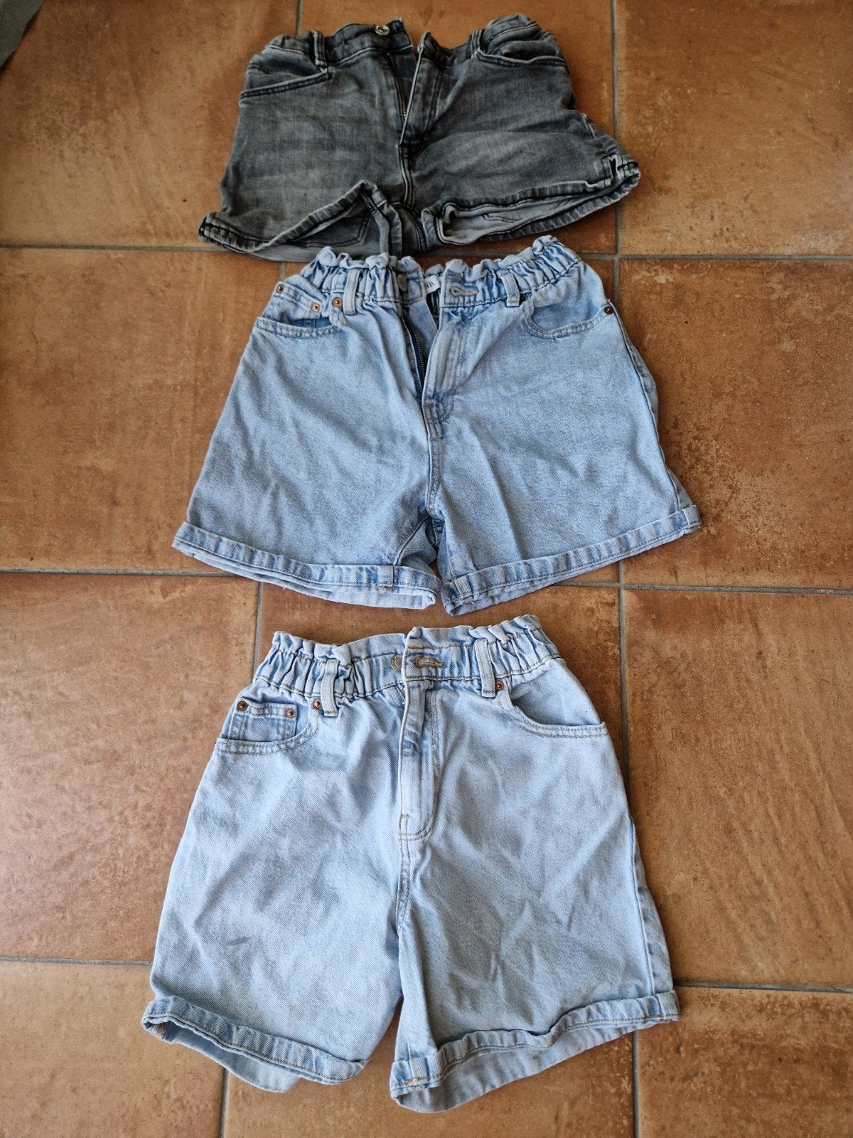 Zara denim shorts pakket (3 stuks) maat 140, Kinderen en Baby's, Kinderkleding | Maat 140, Broek, Gebruikt, Meisje, Ophalen of Verzenden
