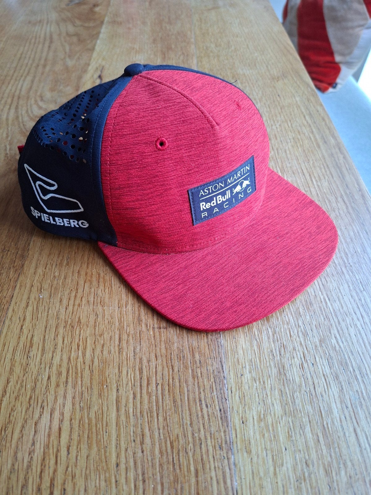 Red Bull Racing pet, Verstappen, Oostenrijk 2019, Red Bull Racing, One size fits all, Ophalen of Verzenden, Pet