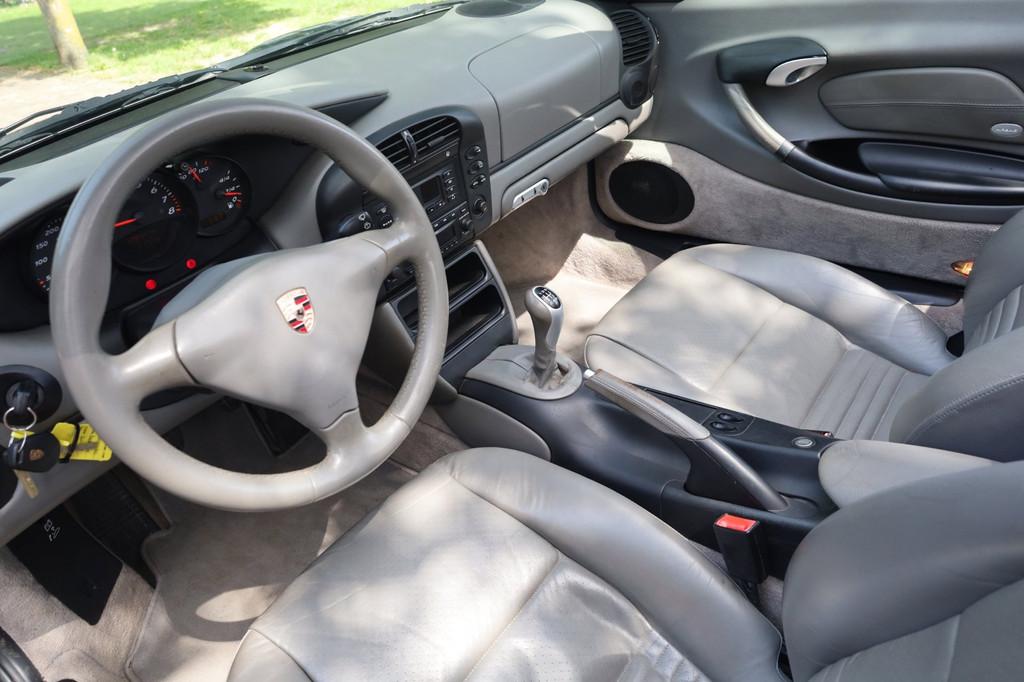 Porsche Boxster 2.7 Handgeschakeld | Facelift | Slechts 128., Achterwielaandrijving, Gebruikt, Blauw, 229 pk