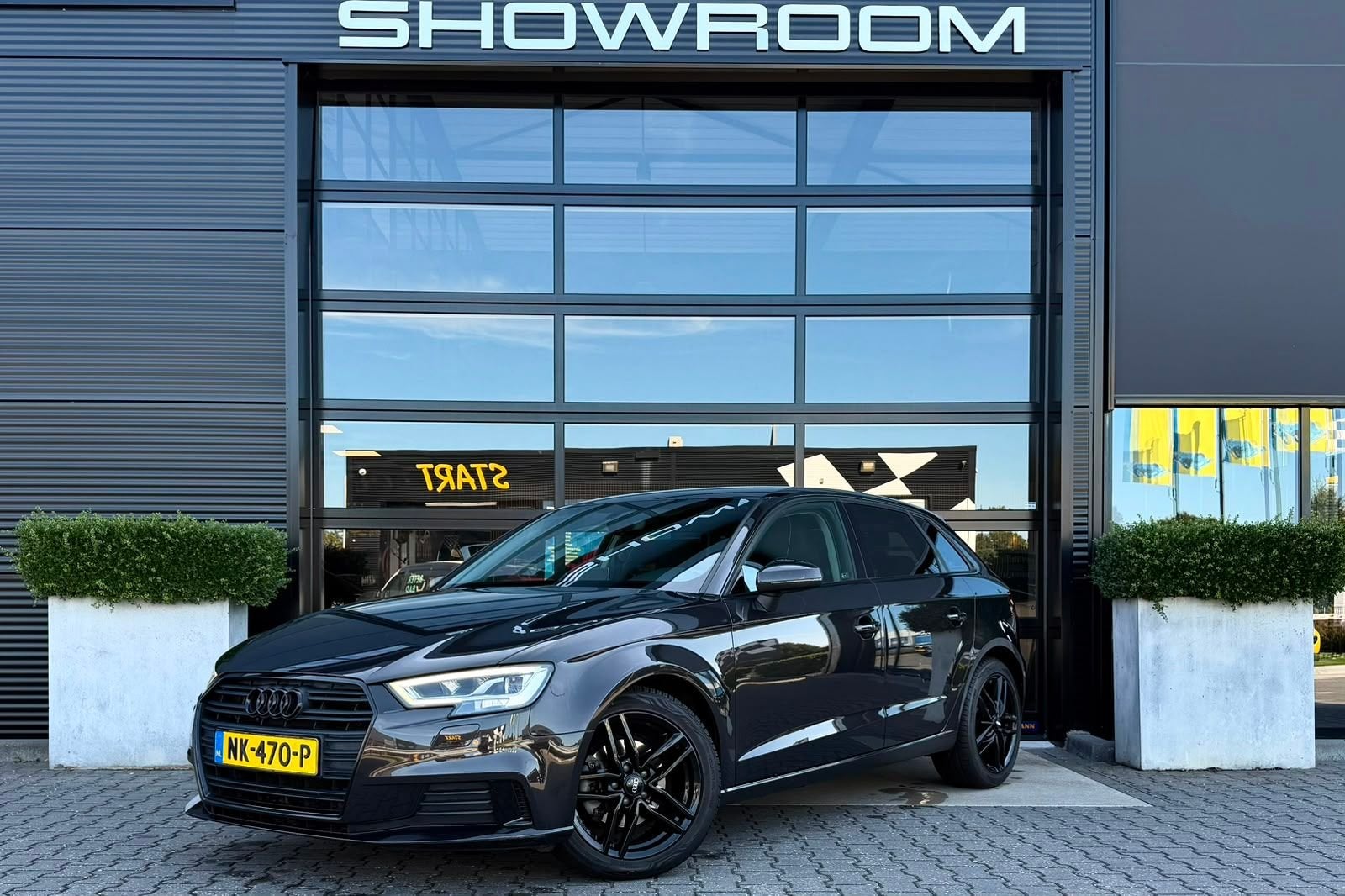 Audi A3  110 PK, NL Auto, PDC, Navi, Black Pack, Auto's, Audi, Voorwielaandrijving, Parkeersensor, Zwart, 4 cilinders