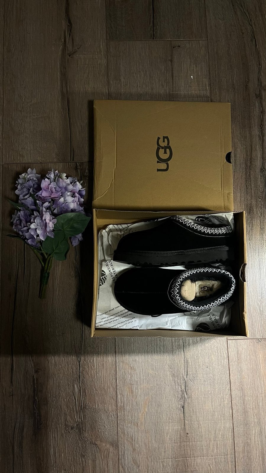 Ugg Tasman pantoffels zwart maat 36, Zwart, Nieuw, Ophalen of Verzenden, Pantoffels of Sloffen
