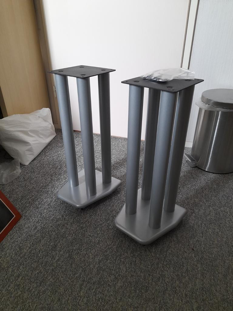Luidsprekerstands Apollo 55cm, Audio, Tv en Foto, Luidsprekers, Zo goed als nieuw, 120 watt of meer, Front, Rear of Stereo speakers