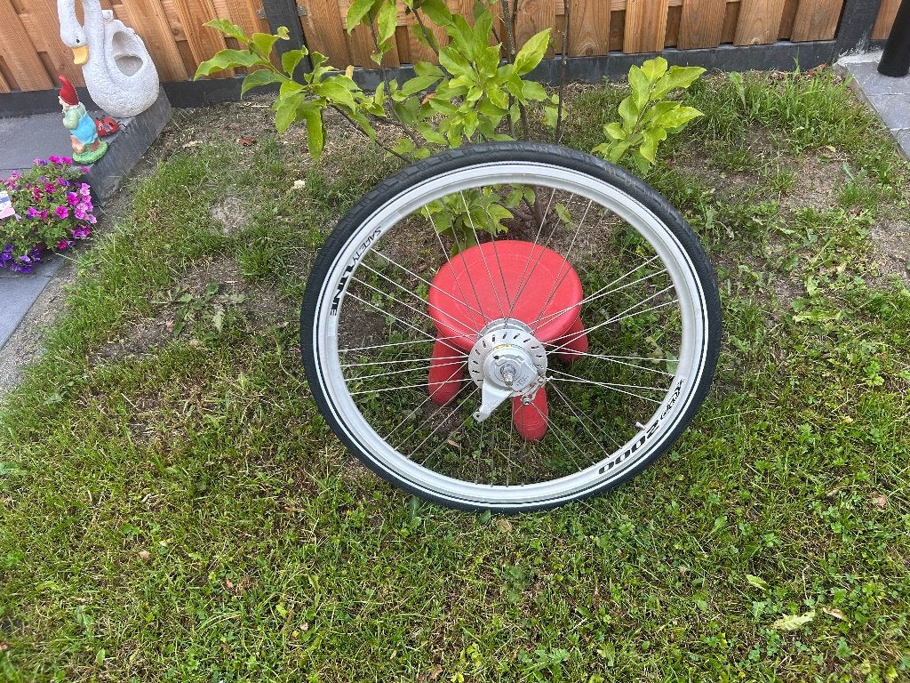 tk:Achterwiel 28 inch 8 NEXUS versnellingen rollerbrakes, Wiel, Gebruikt, Ophalen of Verzenden, Shimano Nexus 8 versnellingen
