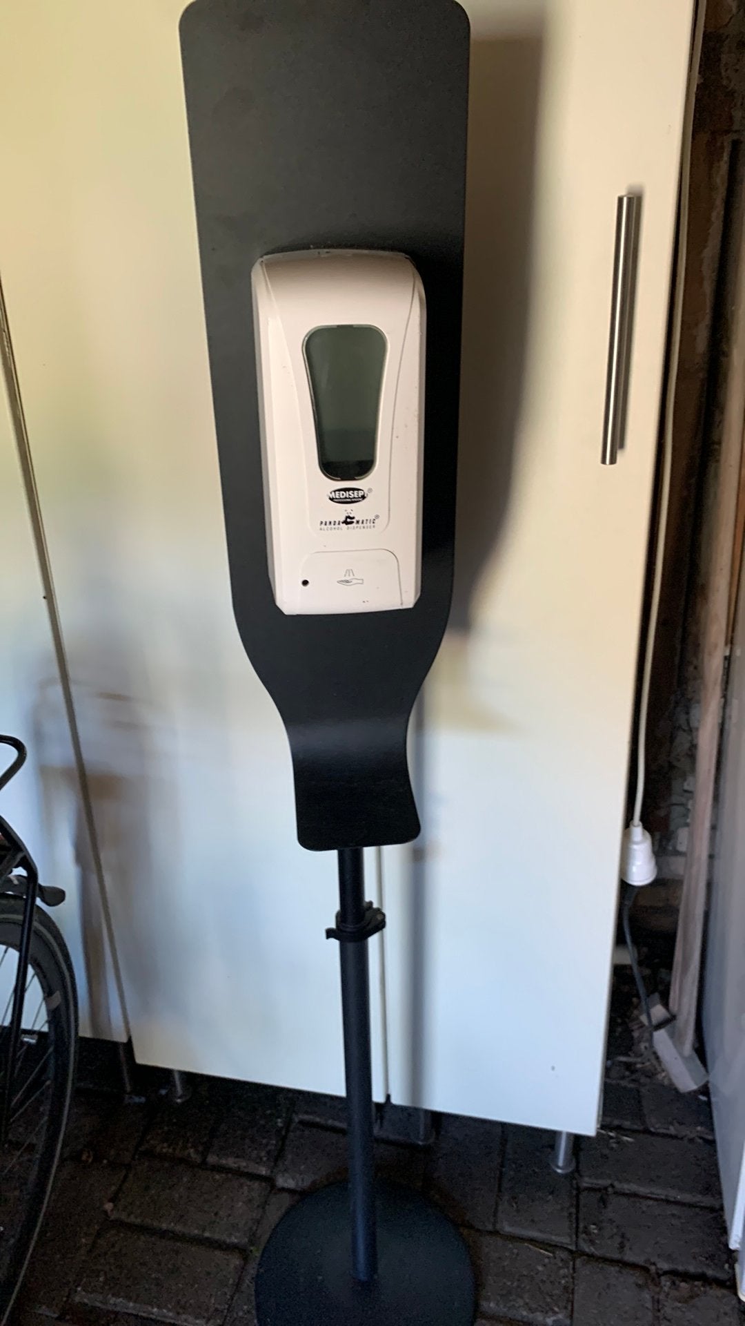 Hand desinfectie of zeep dispenser op standaard, Ophalen of Verzenden, Nieuw, Overige typen