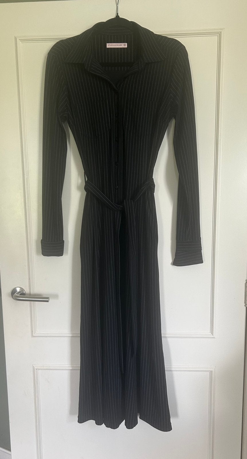 Studio Anneloes Cindy Pinstripe Jurk, Dress Black/white XS, Kleding | Dames, Verzenden, Nieuw, Maat 34 (XS) of kleiner, Zwart