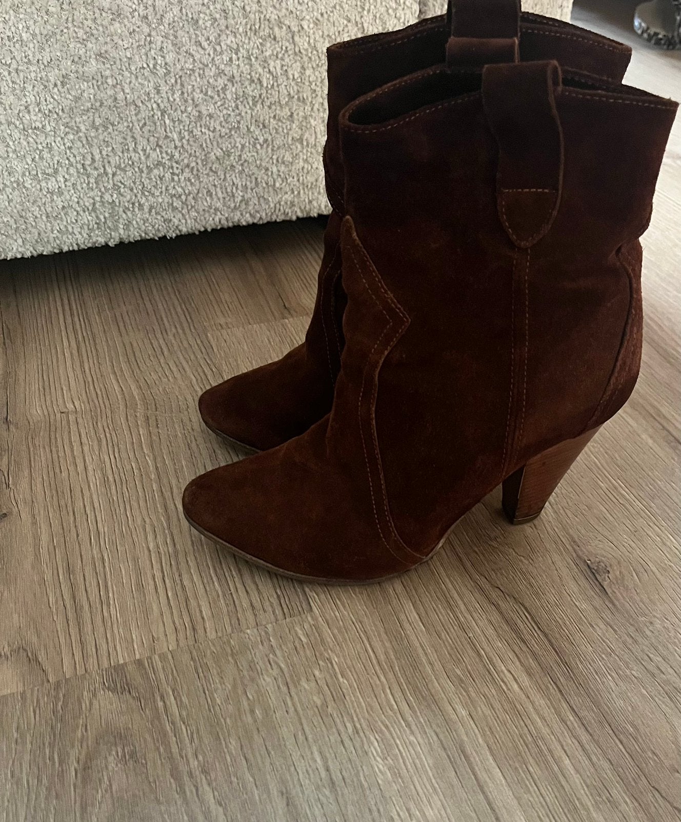 Suede laarzen Frida bruin/ conqac maat 37, Ophalen of Verzenden, Zo goed als nieuw, Bruin